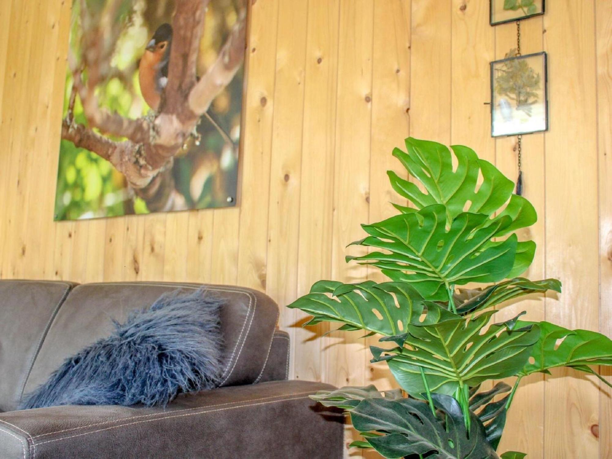 Comfortable Chalet With Combination Microwave Near The Veluwe Hoenderloo Bagian luar foto